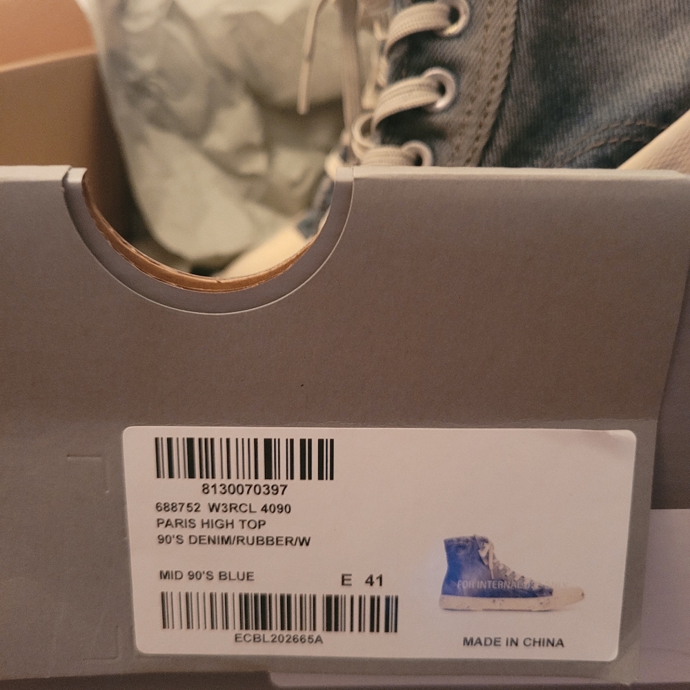 New season Balenciaga sneakers sz 41